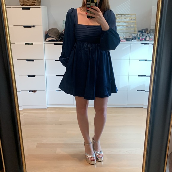 Abercrombie & fitch navy blue long sleeve Emerson mini dress square neck - Picture 6 of 6